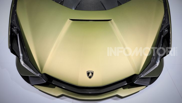 Lamborghini Sian: l’ibrida di Sant’Agata è un fulmine da 819CV - Foto 9 di 45