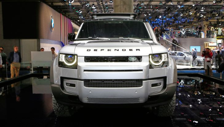 Land Rover Defender 2020, dati e informazioni - Foto 26 di 47