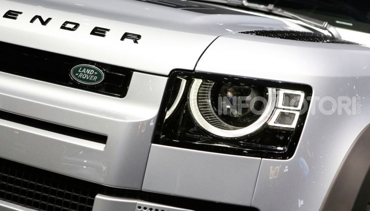 Land Rover Defender 2020, dati e informazioni - Foto 16 di 47