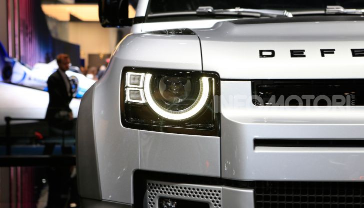 Land Rover Defender 2020, dati e informazioni - Foto 2 di 47