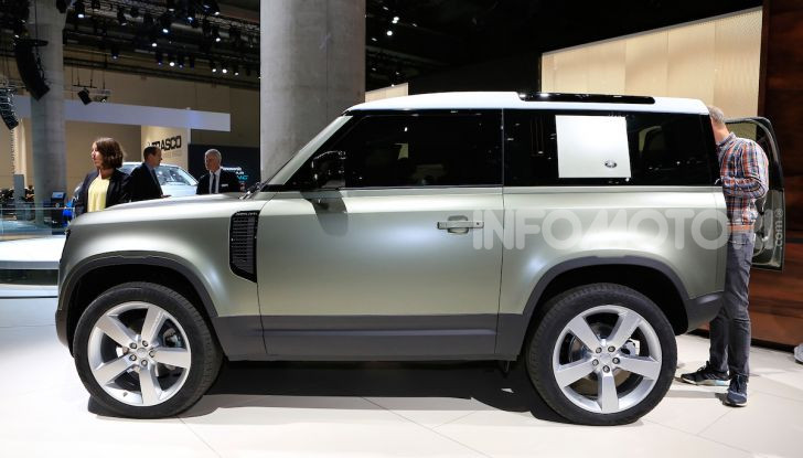 Land Rover Defender 2020, dati e informazioni - Foto 22 di 47