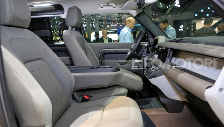 Land Rover Defender 2020, dati e informazioni - Foto 41 di 47