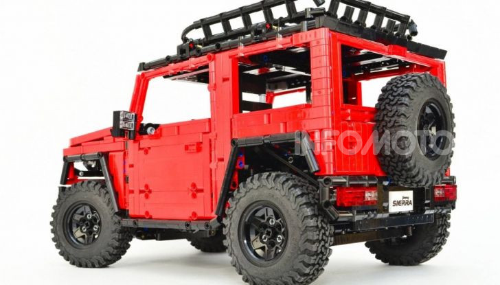 Lego Suzuki Jimny Sierra: il set costa meno di 100 euro - Foto 1 di 8