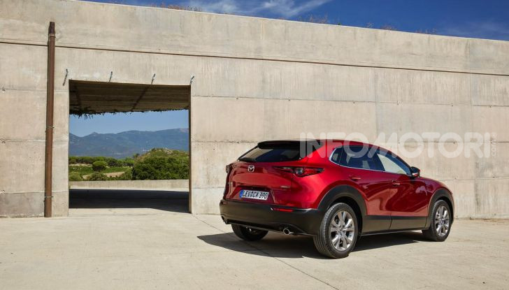 [VIDEO] Prova su strada Mazda CX-30: la giusta misura al crossover giapponese - Foto 37 di 43