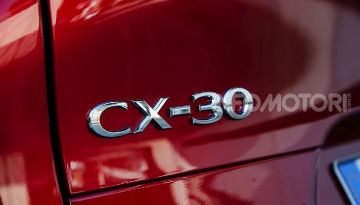 [VIDEO] Prova su strada Mazda CX-30: la giusta misura al crossover giapponese - Foto 43 di 43