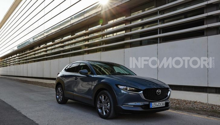 [VIDEO] Prova su strada Mazda CX-30: la giusta misura al crossover giapponese - Foto 15 di 43