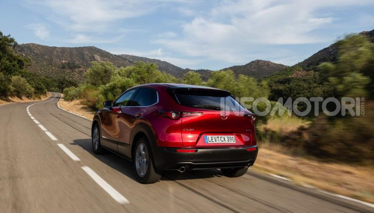 [VIDEO] Prova su strada Mazda CX-30: la giusta misura al crossover giapponese - Foto 8 di 43