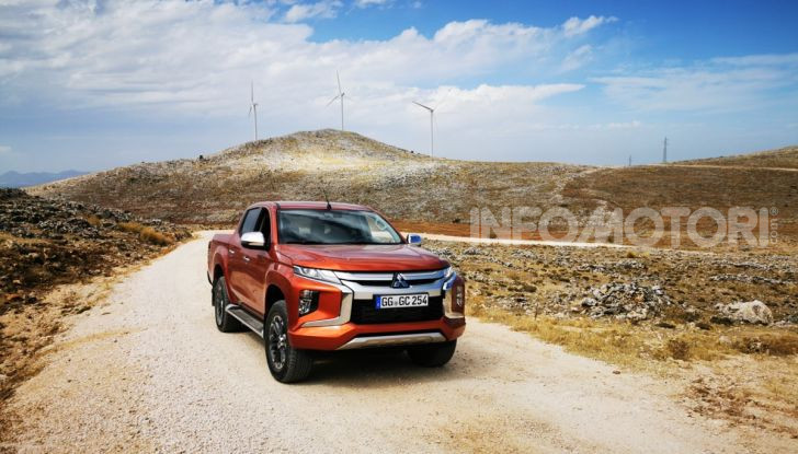 Prova nuovo Mitsubishi L200 2020: il pickup solido come la roccia! - Foto 1 di 44