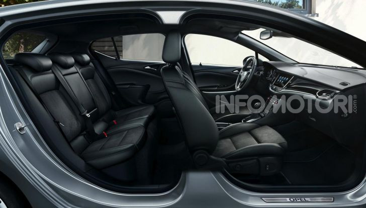 [VIDEO] Opel Astra 2019, prova su strada: nuovi motori, restyling e tecnologia - Foto 14 di 30