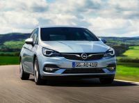 [VIDEO] Opel Astra 2019, prova su strada: nuovi motori, restyling e tecnologia