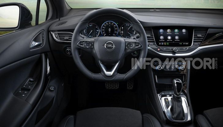 [VIDEO] Opel Astra 2019, prova su strada: nuovi motori, restyling e tecnologia - Foto 25 di 30