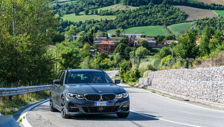 [VIDEO] Prova su strada nuova BMW Serie 3 Touring: La regina è tornata! - Foto 30 di 35