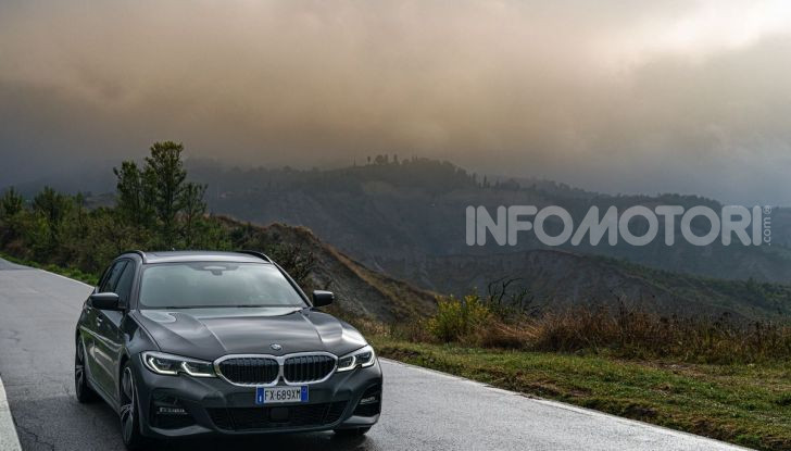 [VIDEO] Prova su strada nuova BMW Serie 3 Touring: La regina è tornata! - Foto 34 di 35