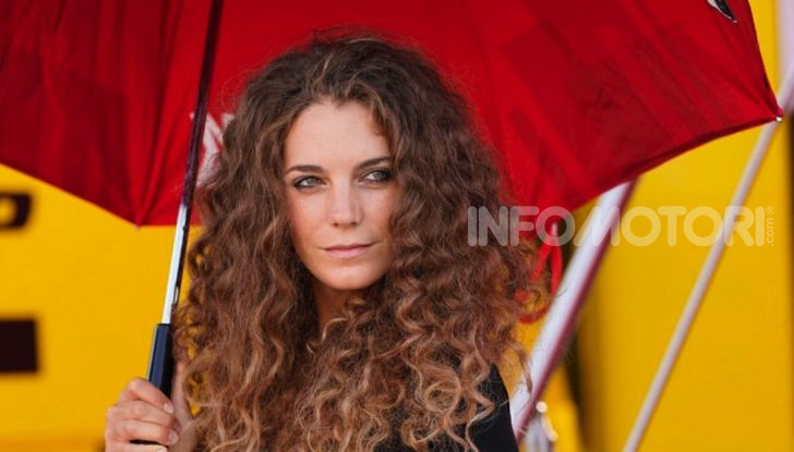 [GALLERY] Le ombrelline più belle del GP di Misano 2019 - Foto 10 di 81