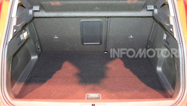 Opel Grandland X Plug-In Hybrid4: trazione integrale e poche emissioni - Foto 10 di 14