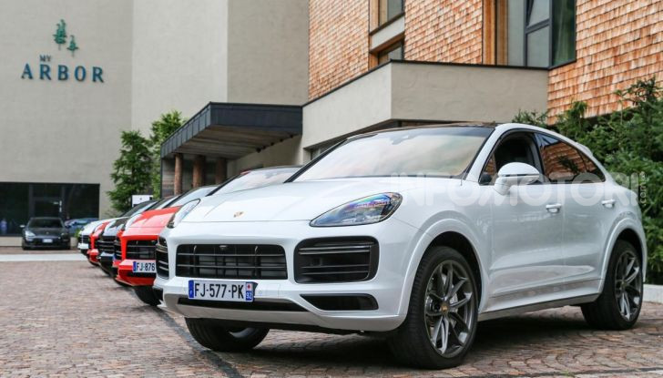 [VIDEO] Prova Porsche Cayenne Coupè 2019: il SUV sportivo ed elegante - Foto 13 di 25