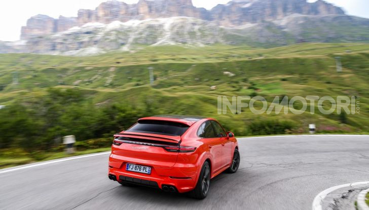 [VIDEO] Prova Porsche Cayenne Coupè 2019: il SUV sportivo ed elegante - Foto 12 di 25