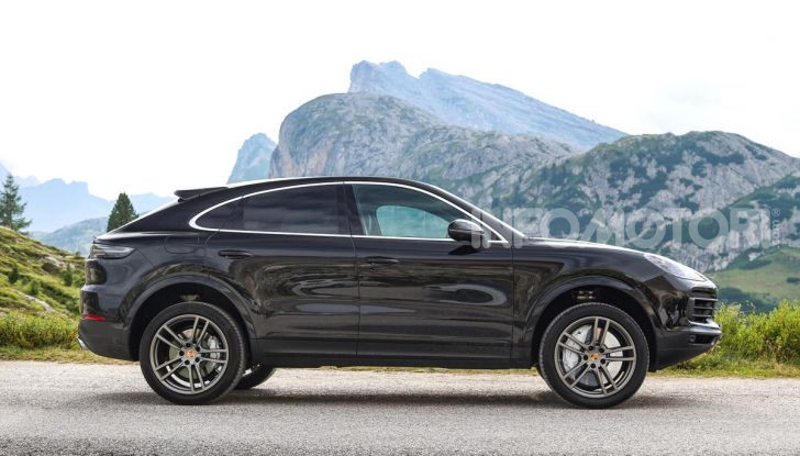 [VIDEO] Prova Porsche Cayenne Coupè 2019: il SUV sportivo ed elegante - Foto 9 di 25