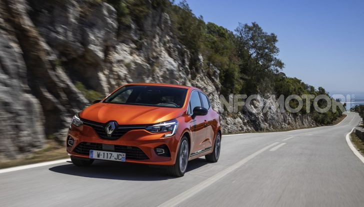 Nuova Renault Clio 2020, la prova su strada della quinta generazione - Foto 3 di 20