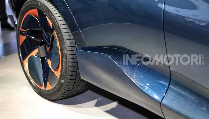 Cupra Tavascan Concept, il SUV coupé 100% elettrico - Foto 22 di 26