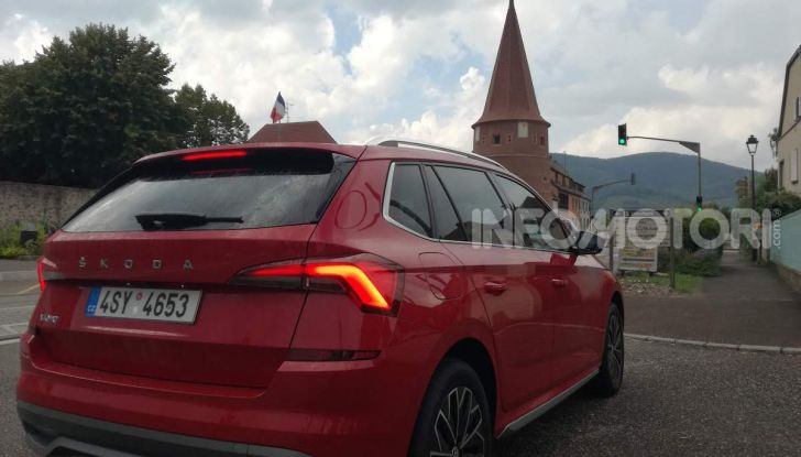 Prova su strada Skoda Kamiq: il terzo elemento della gamma SUV - Foto 35 di 39