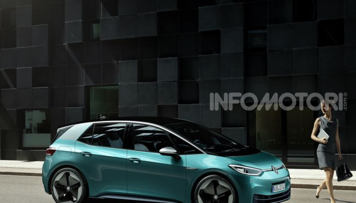 Volkswagen ID.3 R, la compatta elettrica dalle alte prestazioni - Foto 27 di 47