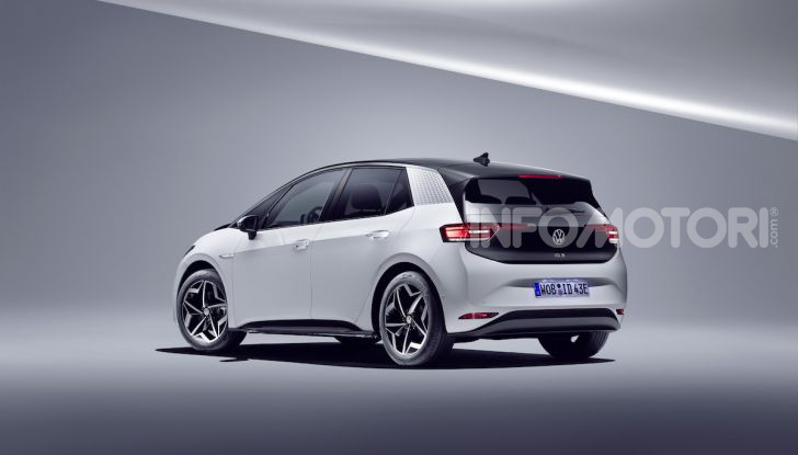 Volkswagen ID.3 R, la compatta elettrica dalle alte prestazioni - Foto 8 di 47