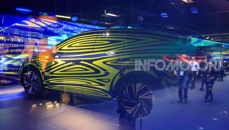 ID.4, il SUV elettrico secondo Volkswagen - Foto 23 di 30