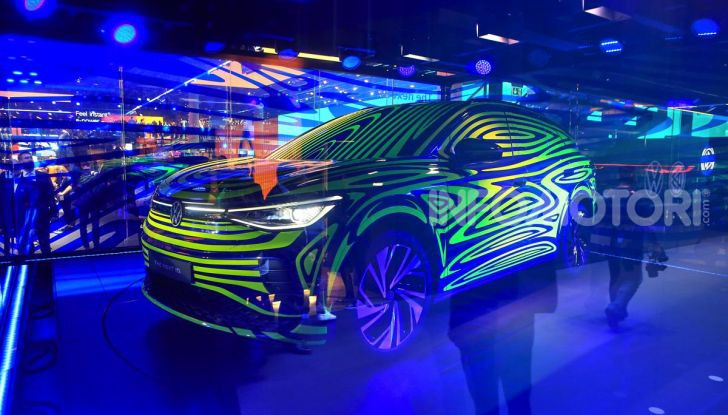 ID.4, il SUV elettrico secondo Volkswagen - Foto 27 di 30