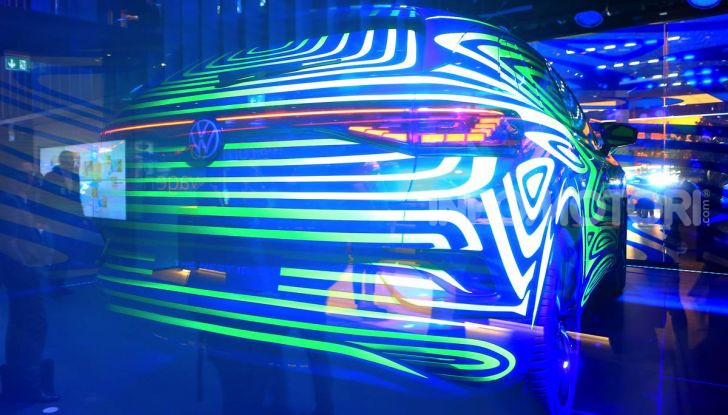 ID.4, il SUV elettrico secondo Volkswagen - Foto 7 di 30