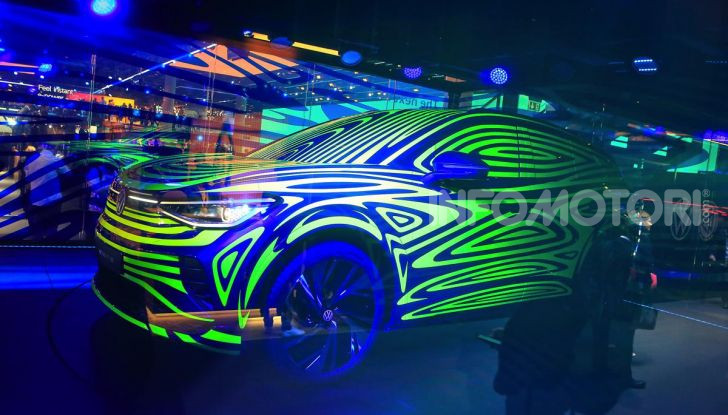 ID.4, il SUV elettrico secondo Volkswagen - Foto 10 di 30
