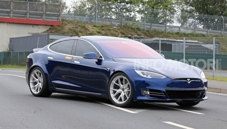 [VIDEO] Tesla Model S vs Tesla Model 3: quale comprare? - Foto 6 di 14