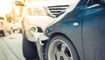 Incidente con veicolo non assicurato: chi paga il risarcimento