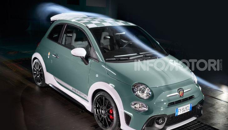 Nuova Abarth 695 70° Anniversario: prezzi da 34.600 euro - Foto 1 di 20