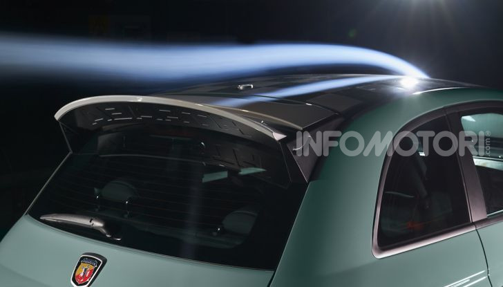 Nuova Abarth 695 70° Anniversario: prezzi da 34.600 euro - Foto 10 di 20