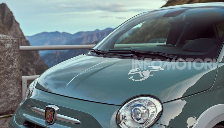 Nuova Abarth 695 70° Anniversario: prezzi da 34.600 euro - Foto 12 di 20