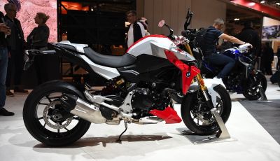 BMW F 900R 2020: la naked della Casa dell’elica dinamica e adatta a tutti