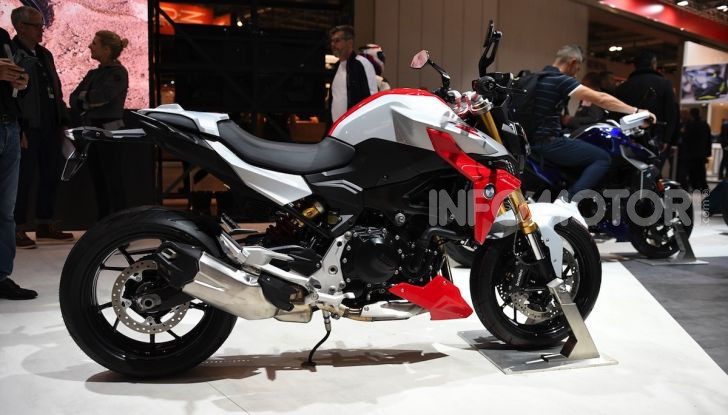 BMW F 900R 2020: la naked della Casa dell’elica dinamica e adatta a tutti - Foto 4 di 39