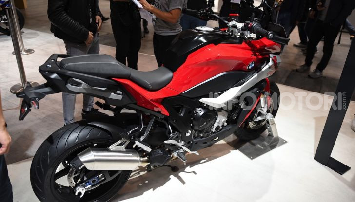 BMW S 1000 XR 2020: ad Eicma la nuova versione della crossover della Casa dell’elica - Foto 2 di 51