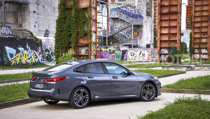 BMW Serie 2 Grand Coupé 2020, trazione anteriore e nuovo stile - Foto 21 di 49