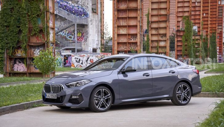 BMW Serie 2 Grand Coupé 2020, trazione anteriore e nuovo stile - Foto 29 di 49