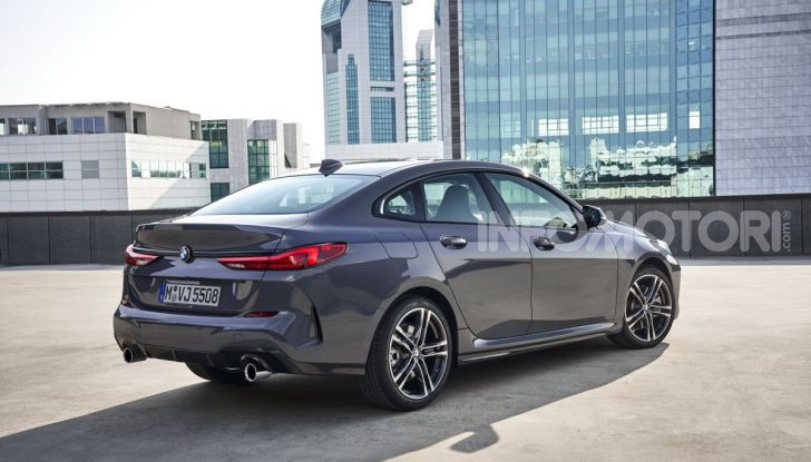 BMW Serie 2 Grand Coupé 2020, trazione anteriore e nuovo stile - Foto 3 di 49