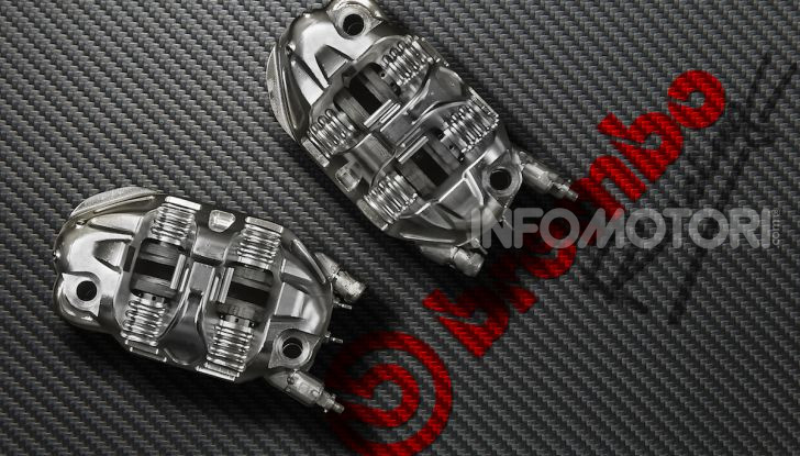 Tra dischi e pastiglie: un viaggio nel mondo dei freni nella fabbrica Racing di Brembo - Foto 18 di 36