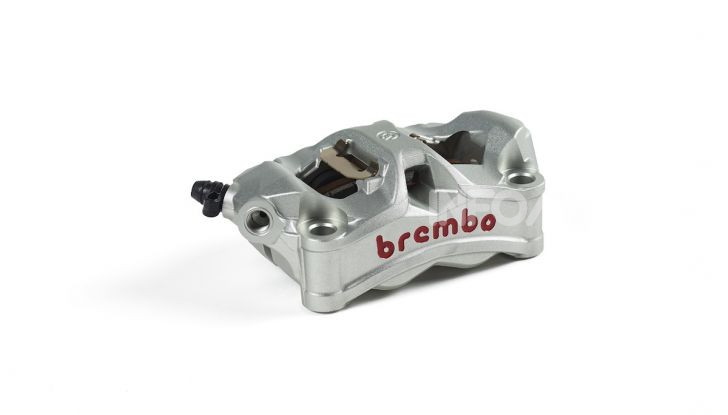 Tra dischi e pastiglie: un viaggio nel mondo dei freni nella fabbrica Racing di Brembo - Foto 2 di 36
