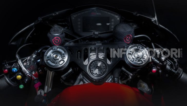 Tra dischi e pastiglie: un viaggio nel mondo dei freni nella fabbrica Racing di Brembo - Foto 24 di 36