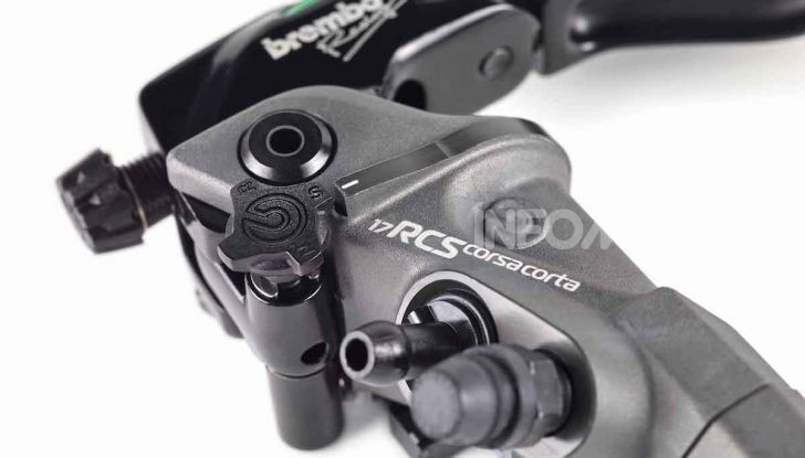 Tra dischi e pastiglie: un viaggio nel mondo dei freni nella fabbrica Racing di Brembo - Foto 28 di 36