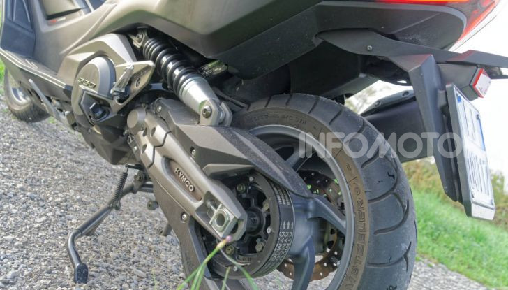 Prova Kymco AK550, l’unico vero “anti TMAX” - Foto 39 di 54