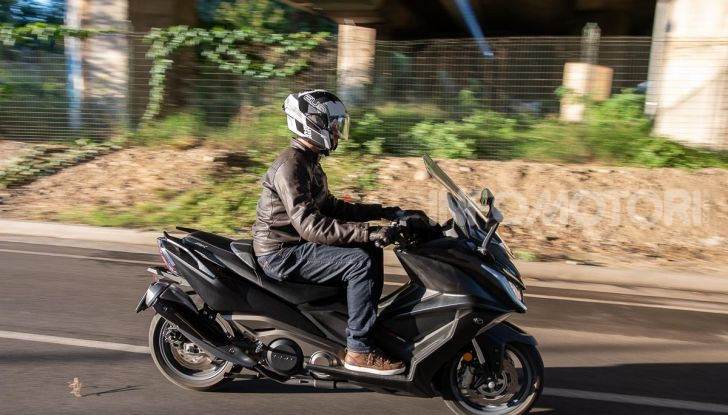 Prova Kymco AK550, l’unico vero “anti TMAX” - Foto 51 di 54