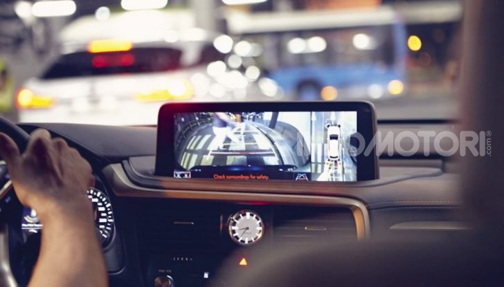 Lexus RX Hybrid MY 2020: muscoli, tecnologia ed eleganza - Foto 10 di 25