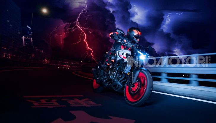 [VIDEO] Nuova Yamaha MT-03 2020: stile e prestazioni su due ruote - Foto 6 di 8